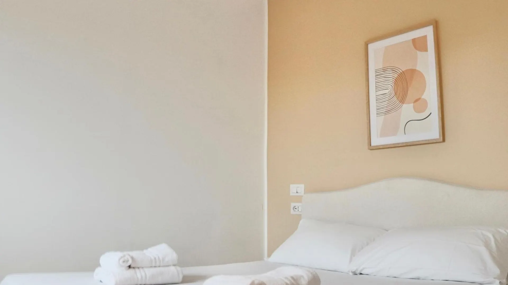 Tiny Attic, Corso Buenosaires, 6Min To Duomo Aparthotel Milano