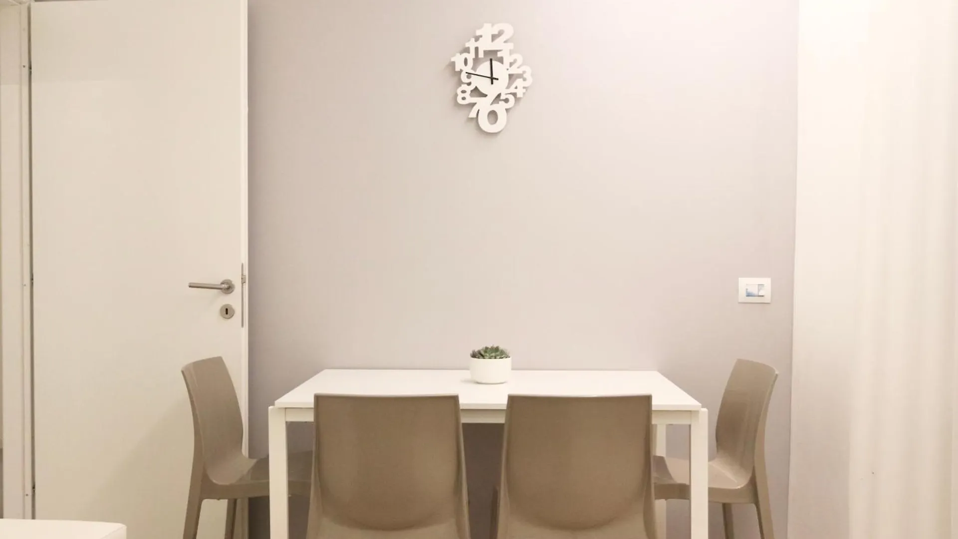 Tiny Attic, Corso Buenosaires, 6Min To Duomo Aparthotel Milan