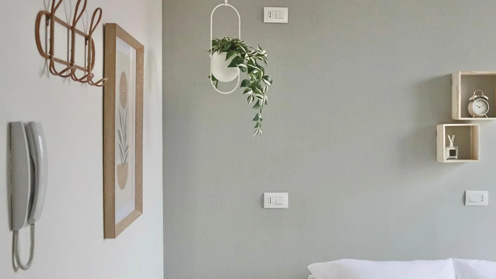 Tiny Attic, Corso Buenosaires, 6Min To Duomo Aparthotel Milano